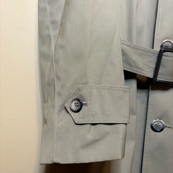 Vintage Richman Brothers Men’s Tan Trench Coat Removable Fur Liner 40R Vtg - Picture 4 of 12